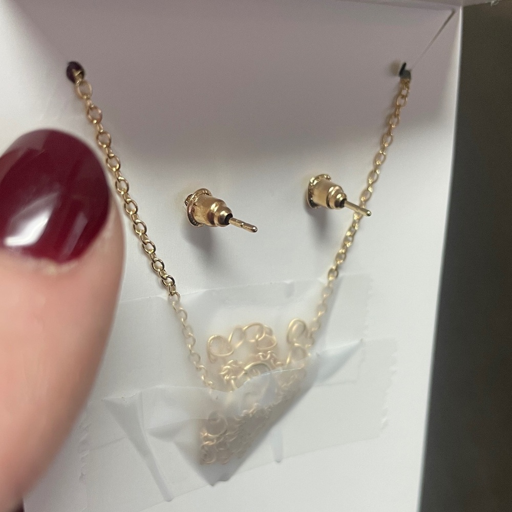 Callin Clover Gold-Plated Necklace & Earrings Set - Vertical Collective - Picture 2 of 8